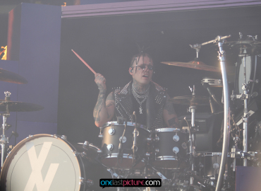 photo_machine_gun_kelly_rock_am_ring_onelastpicture.com17