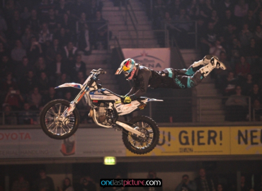 foto_night_of_the_jumps_onelastpicture.com22